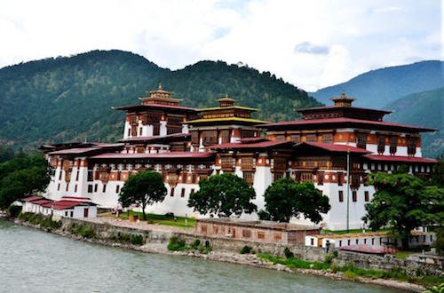 Punakha-Dzong_Bhutan