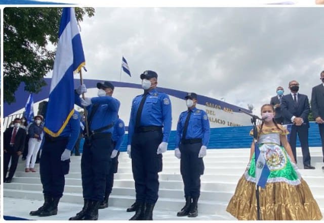 El Salvador Flag